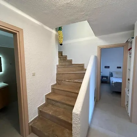 Maisonette With Garden Under The Pines *