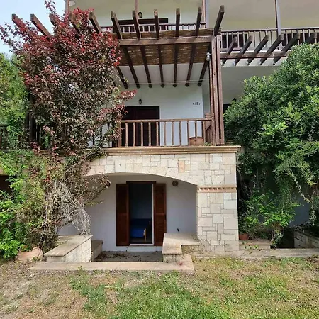 Maisonette With Garden Under The Pines Elani
