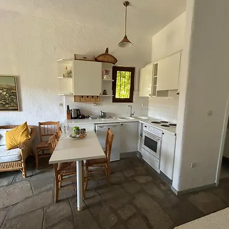 度假居 Maisonette With Garden Under The Pines *