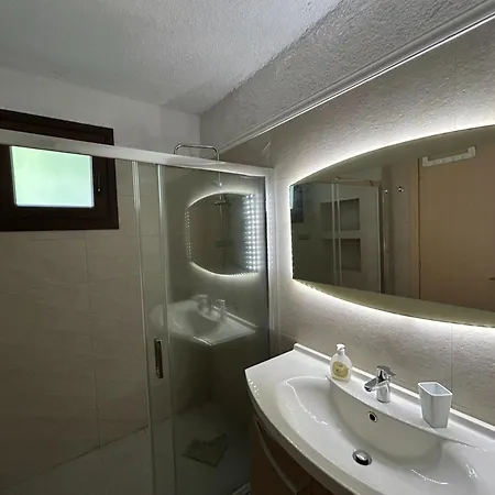 Maisonette With Garden Under The Pines *